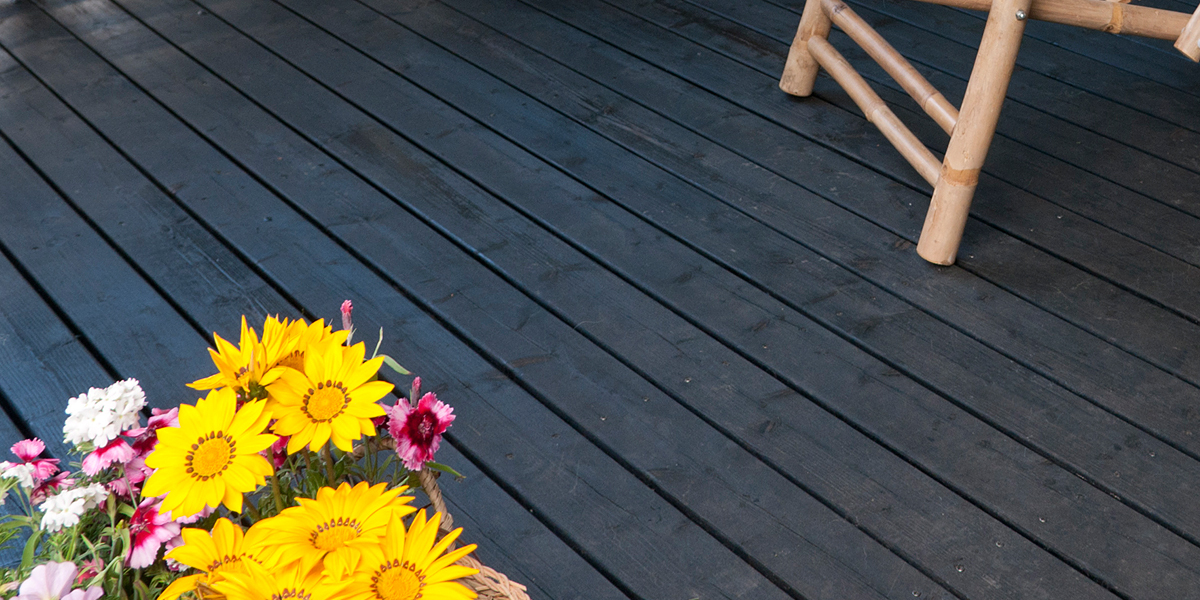 terrace oil protecting wood surface