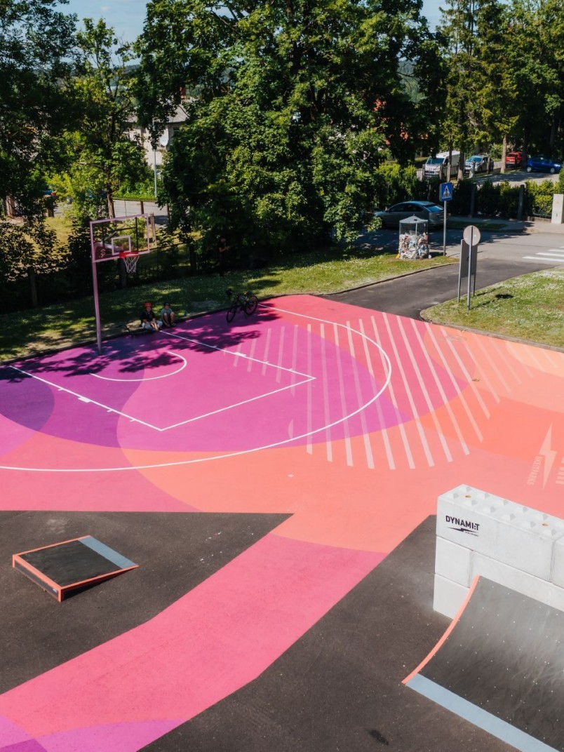Renoveeritud skatepark Lätis