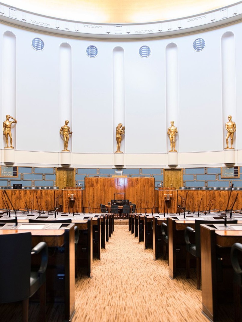 Parlamendihoone renoveerimine