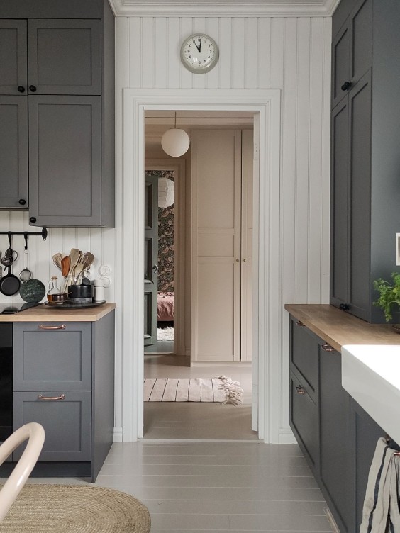 Puitpindade värvmine