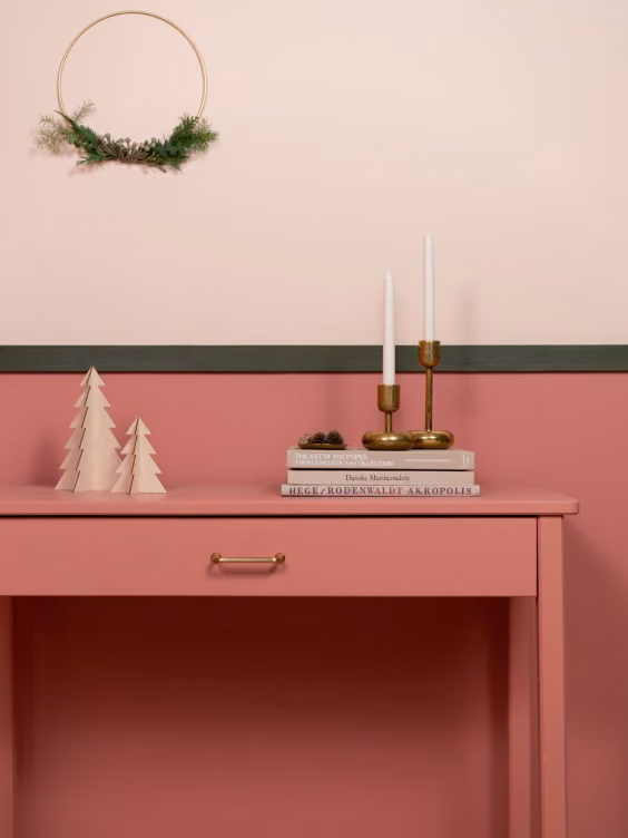 christmas colour with rosy moment