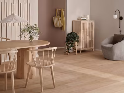 Dining room table