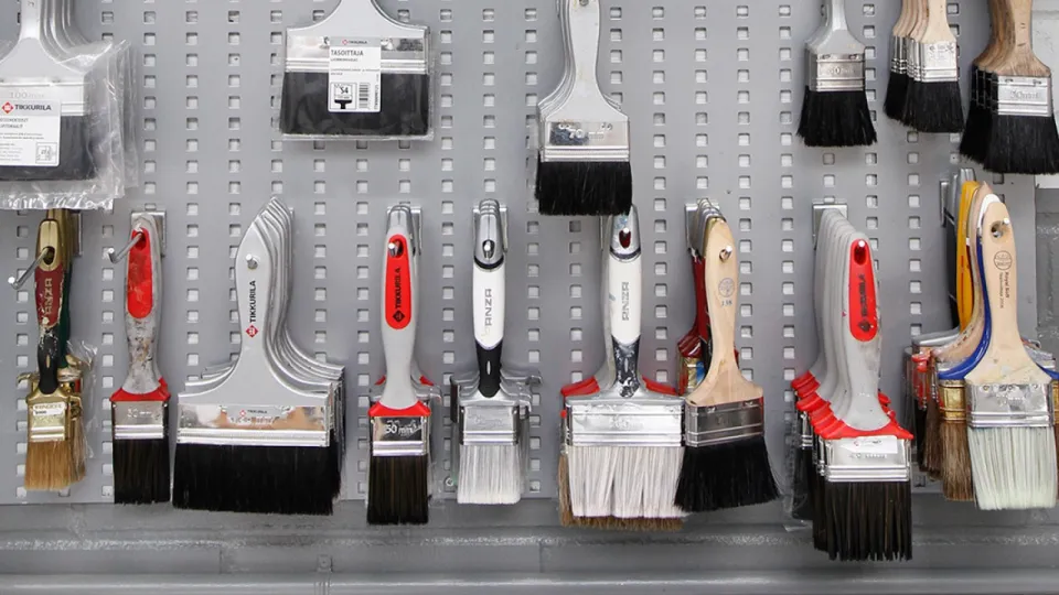 Maalritarvete puhastamine