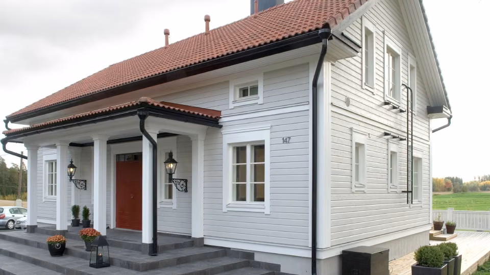 Puiduvärvide värvikaart 2018