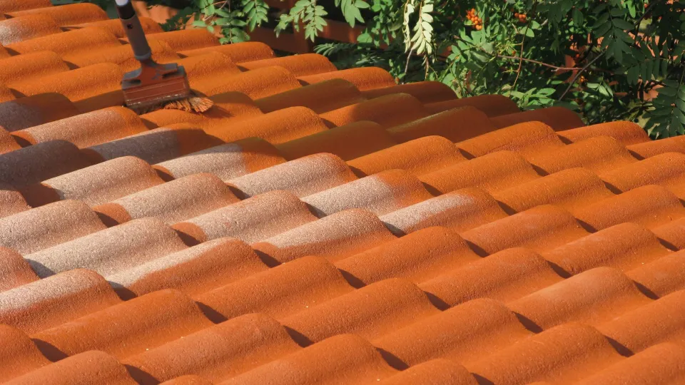 Kilpi Tiilikattomaali valmistoonide värvikaart