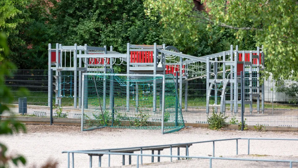 Mänguväljaku puitelemendid