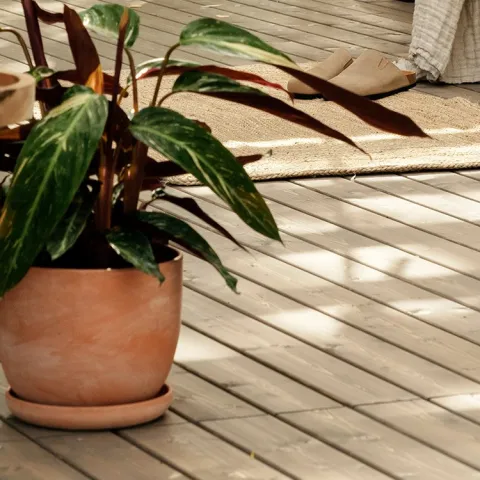 Uue terrassi ja aiamööbli hooldamine