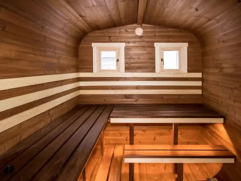 Tikkurila Supi sari hoiab saunapinnad kaunina