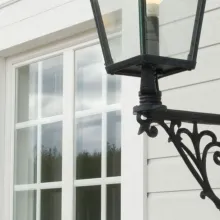 Uste ja akende värvimine