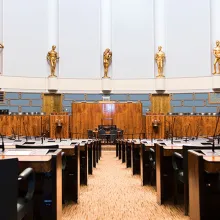 Parlamendihoone renoveerimine