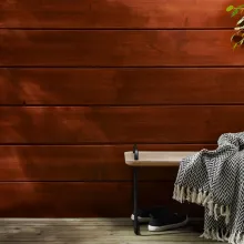 Varem lasuurvärvitud lamell-palkpinna ja välisvoodrilaudade hooldusvärvimine Valtti Plus Kestoga