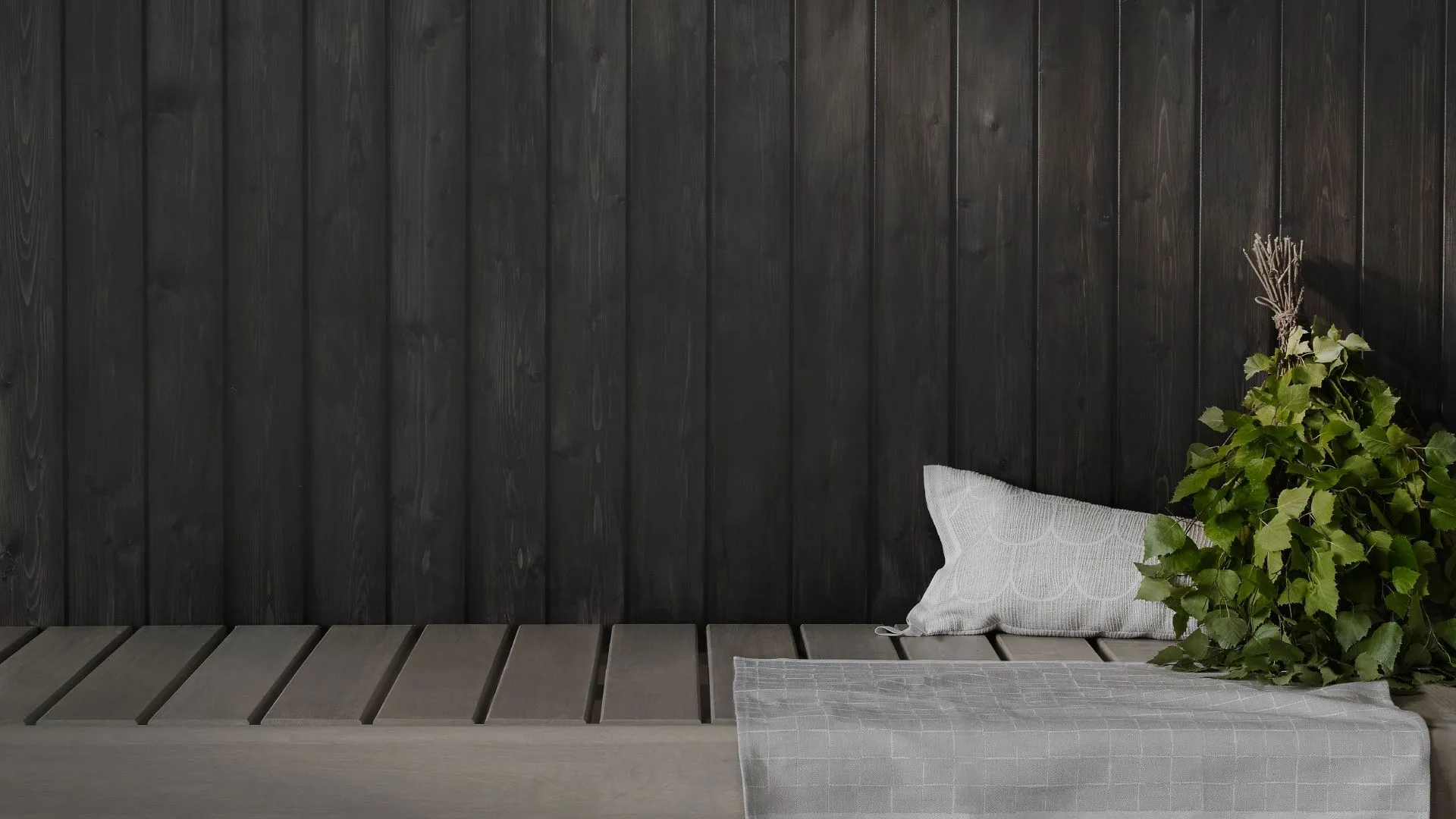 Sauna puitlaudise ja sauna lavalaudade töötlemine Supi Saunavaha puidukaitsevahaga