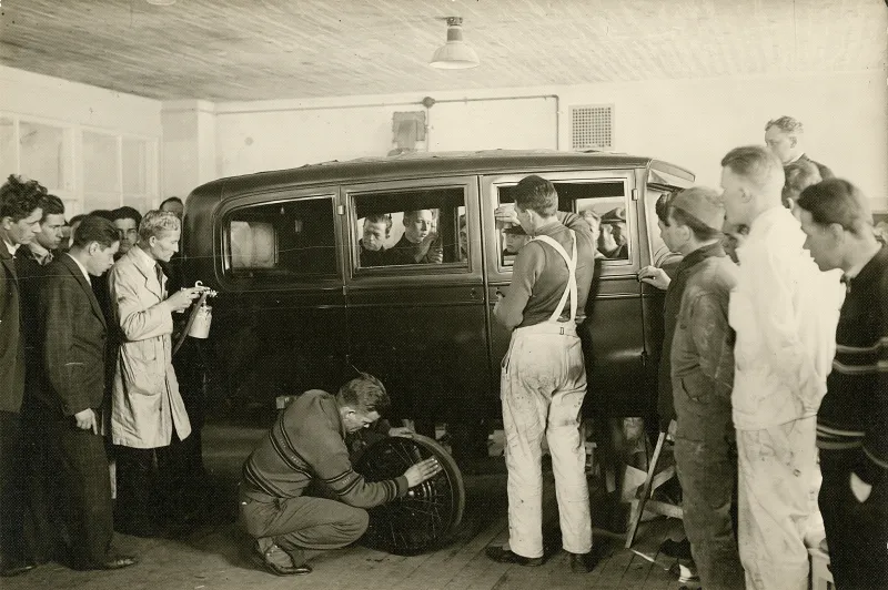 Autokursused Viiburis 1932.a