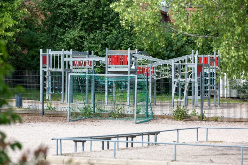 Mänguväljaku puitelemendid